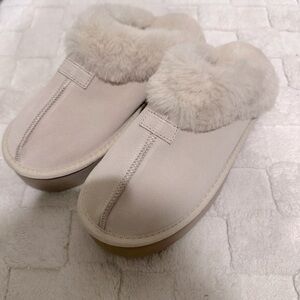 Cozy Cream Women's Slip-On Shoes